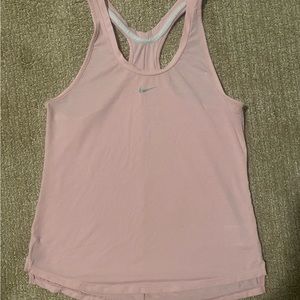 Nike tank top size m in pink